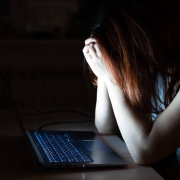 Cyber violenza come allarme rosso l'AI e la Polizia Postale contro i femminicidi